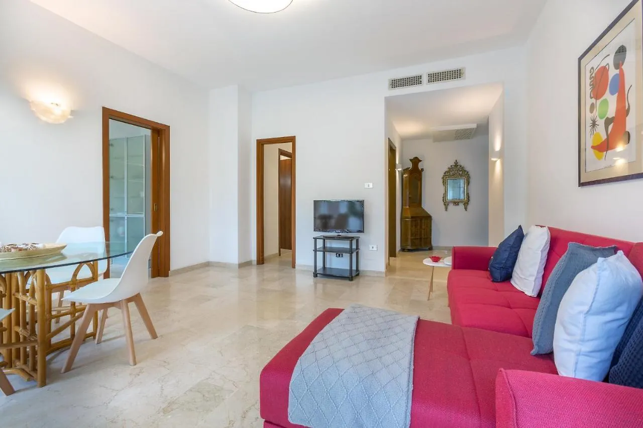 Ferrara a 5 min dalla Stazione Apartment x5